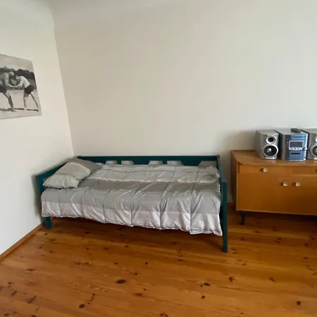 Spacious 2 Bedroom Near Huoneisto Pärnu